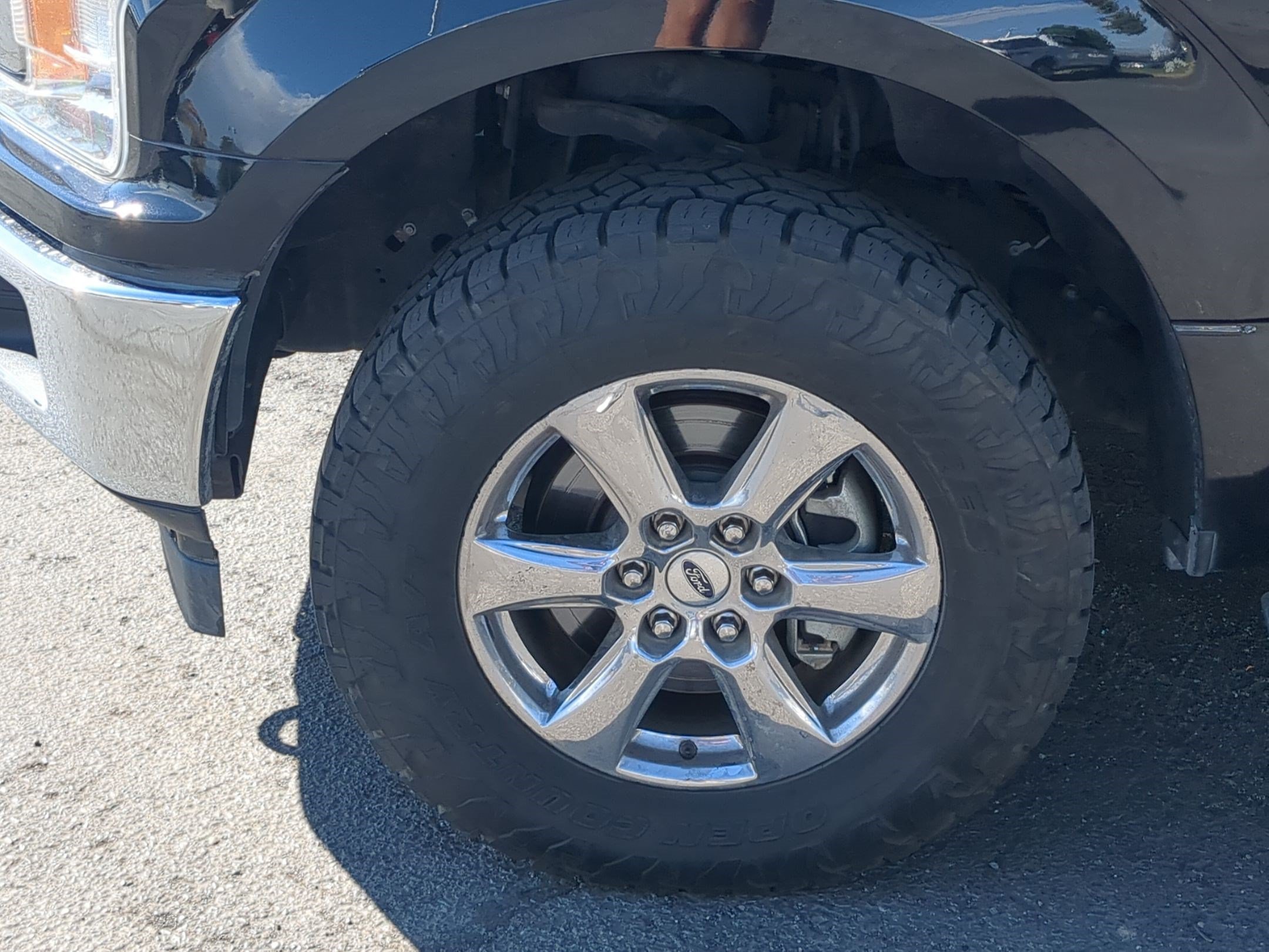 Used 2019 Agate Black Metallic Ford XLT image 11
