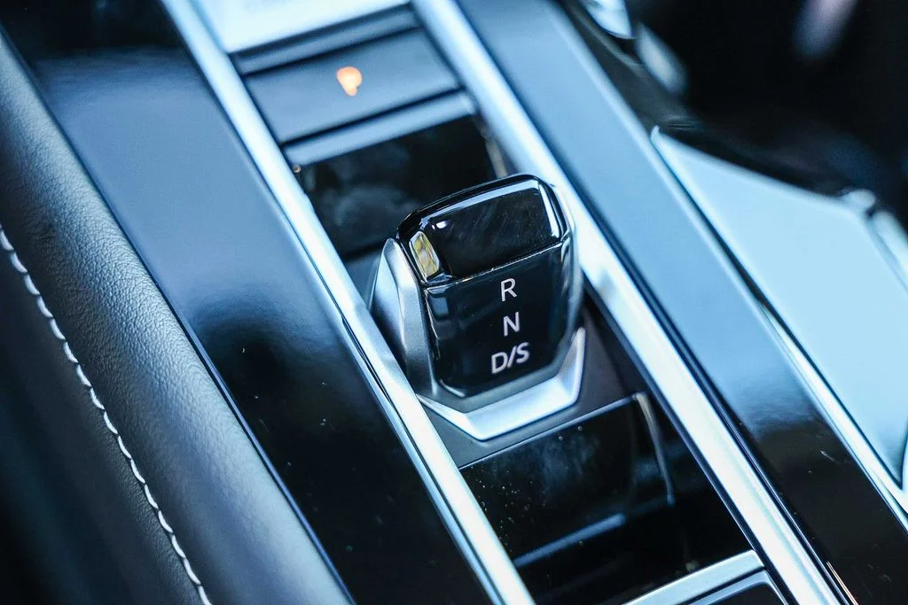 2026 Volkswagen Atlas SE w/Tech - Photo 33