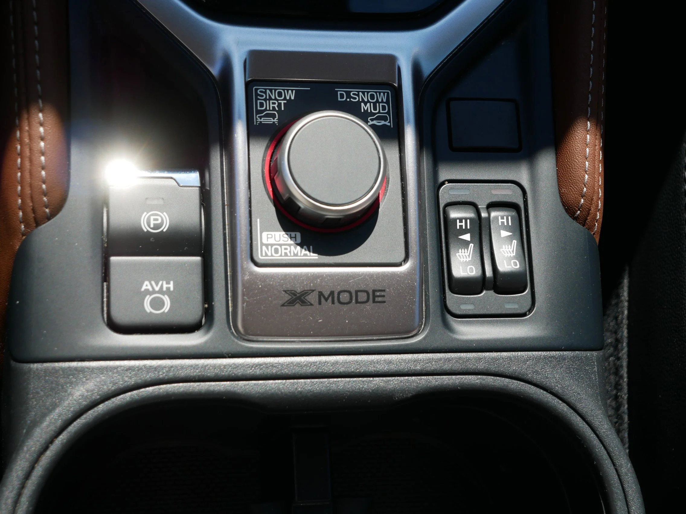Used 2023 Crystal Black Silica Subaru Touring image 28