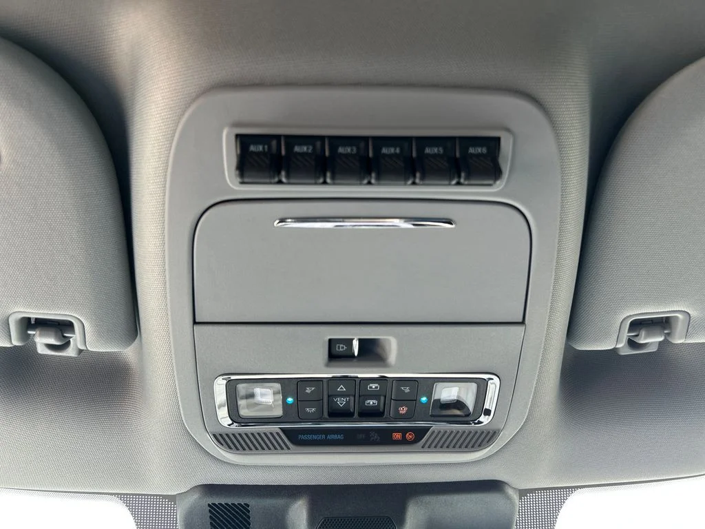 Certified Used 2025 Gray Ford Lariat image 21