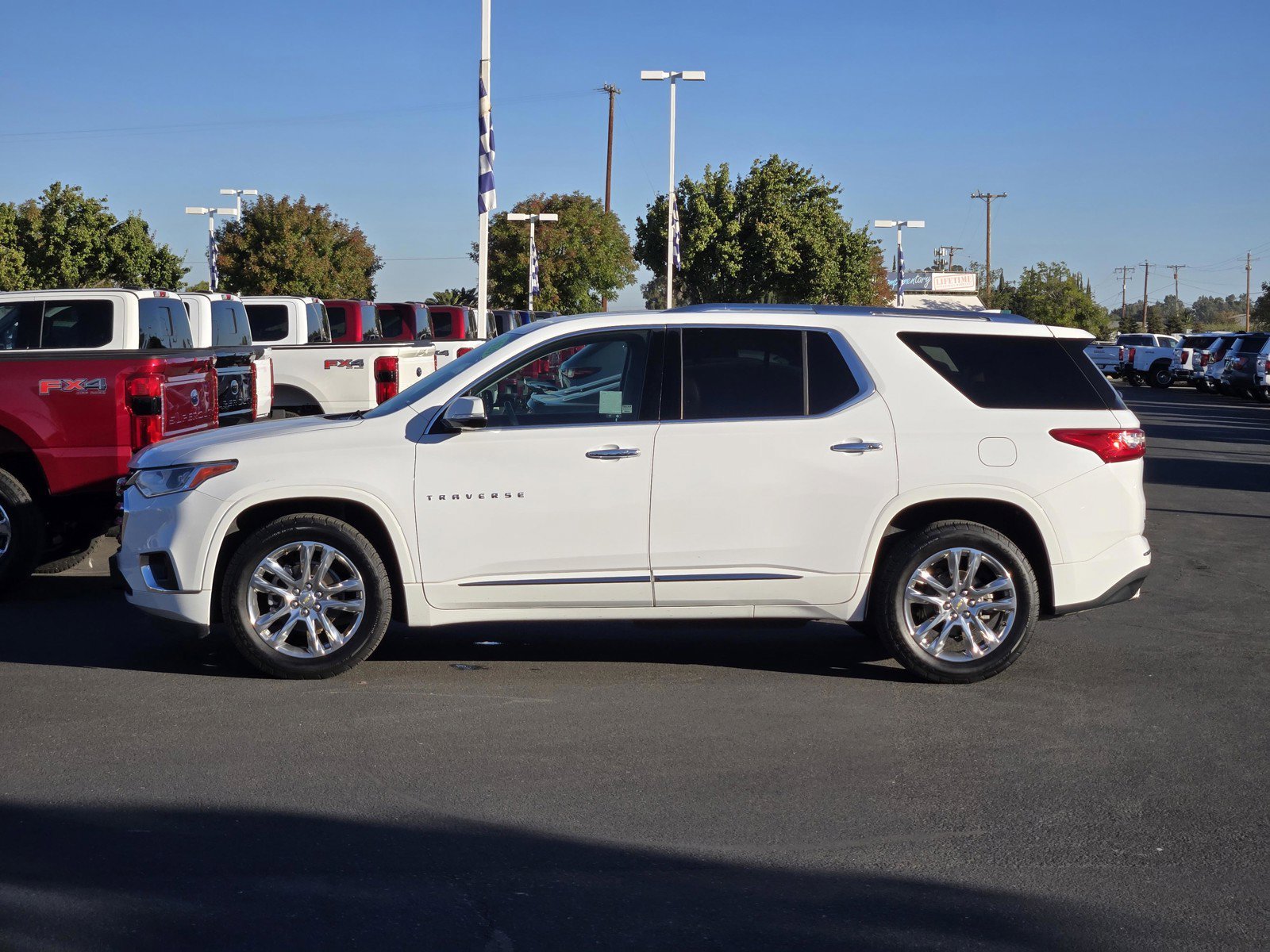 Certified Used 2020 Summit White Chevrolet High Country image 7