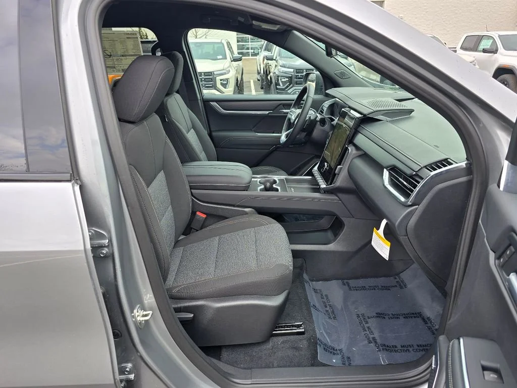 2026 GMC Acadia Elevation - Photo 36