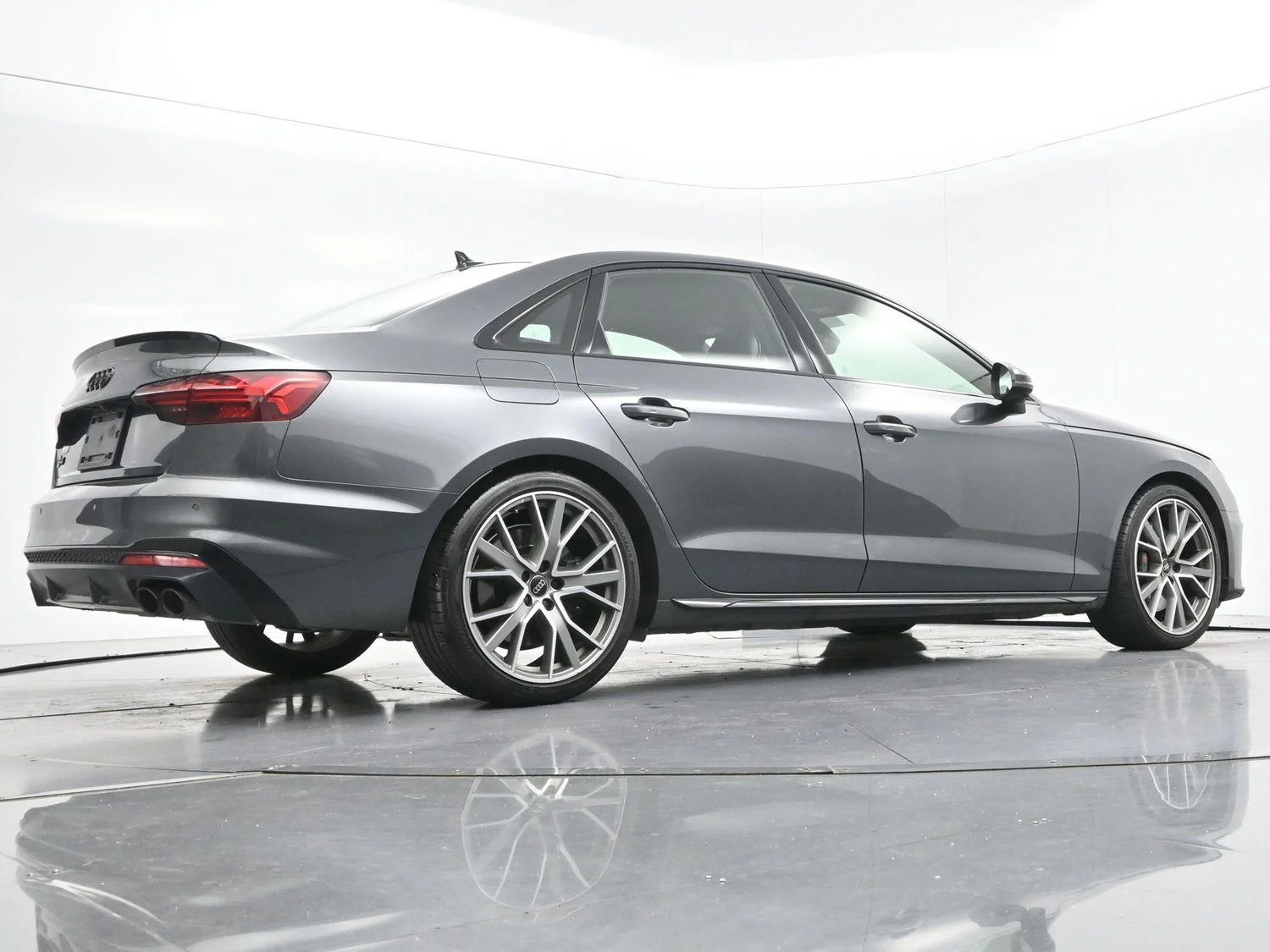 Used 2024 Daytona Gray Pearl Effect Audi Premium Plus image 51