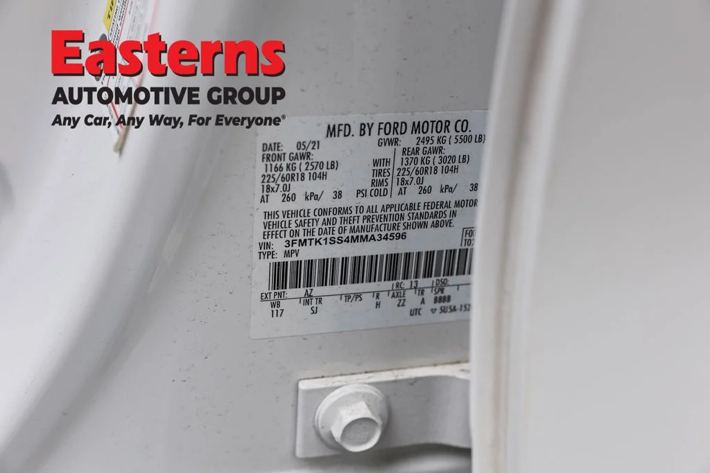 Used 2021 White Ford Select image 36