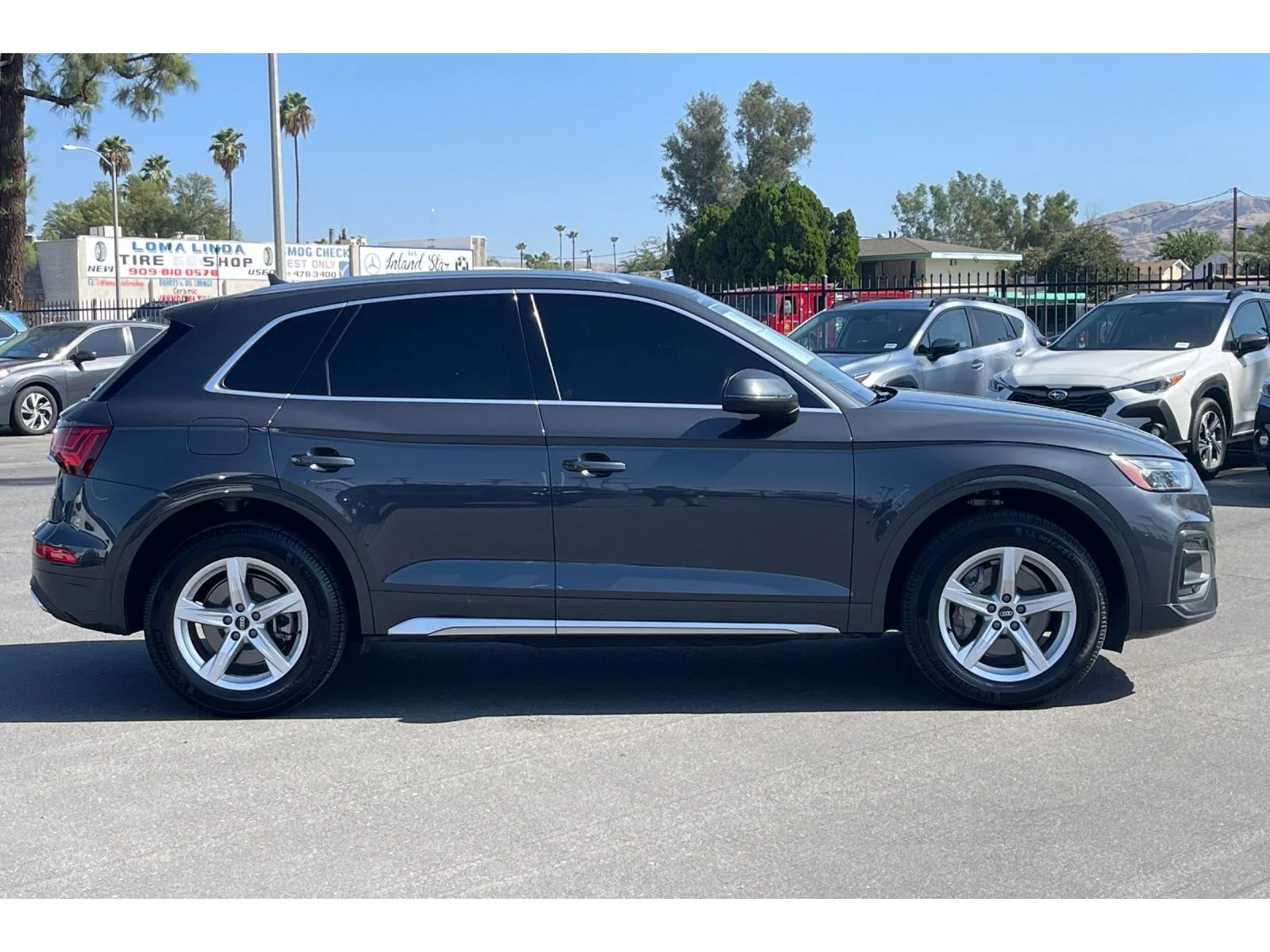 Used 2021 Manhattan Gray Metallic Audi Premium image 7
