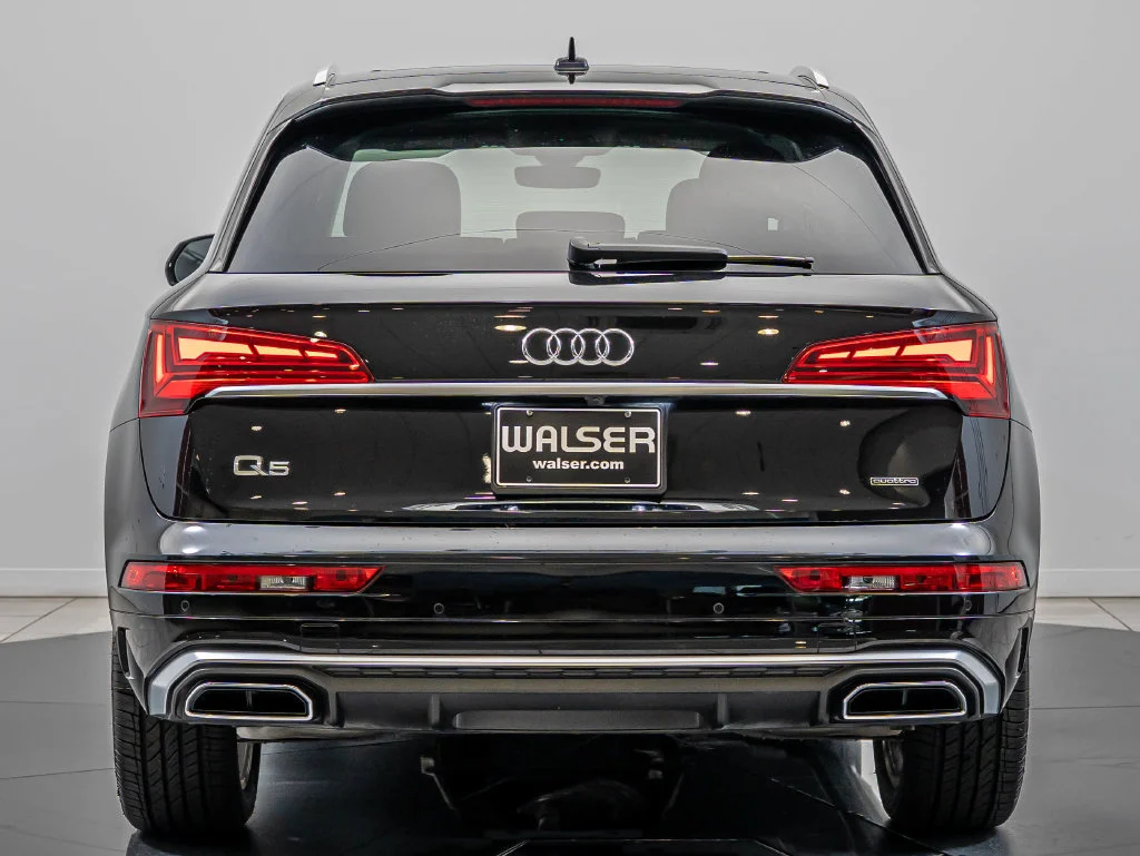 Used 2023 Mythos Black Metallic Audi 45 S line Premium image 7