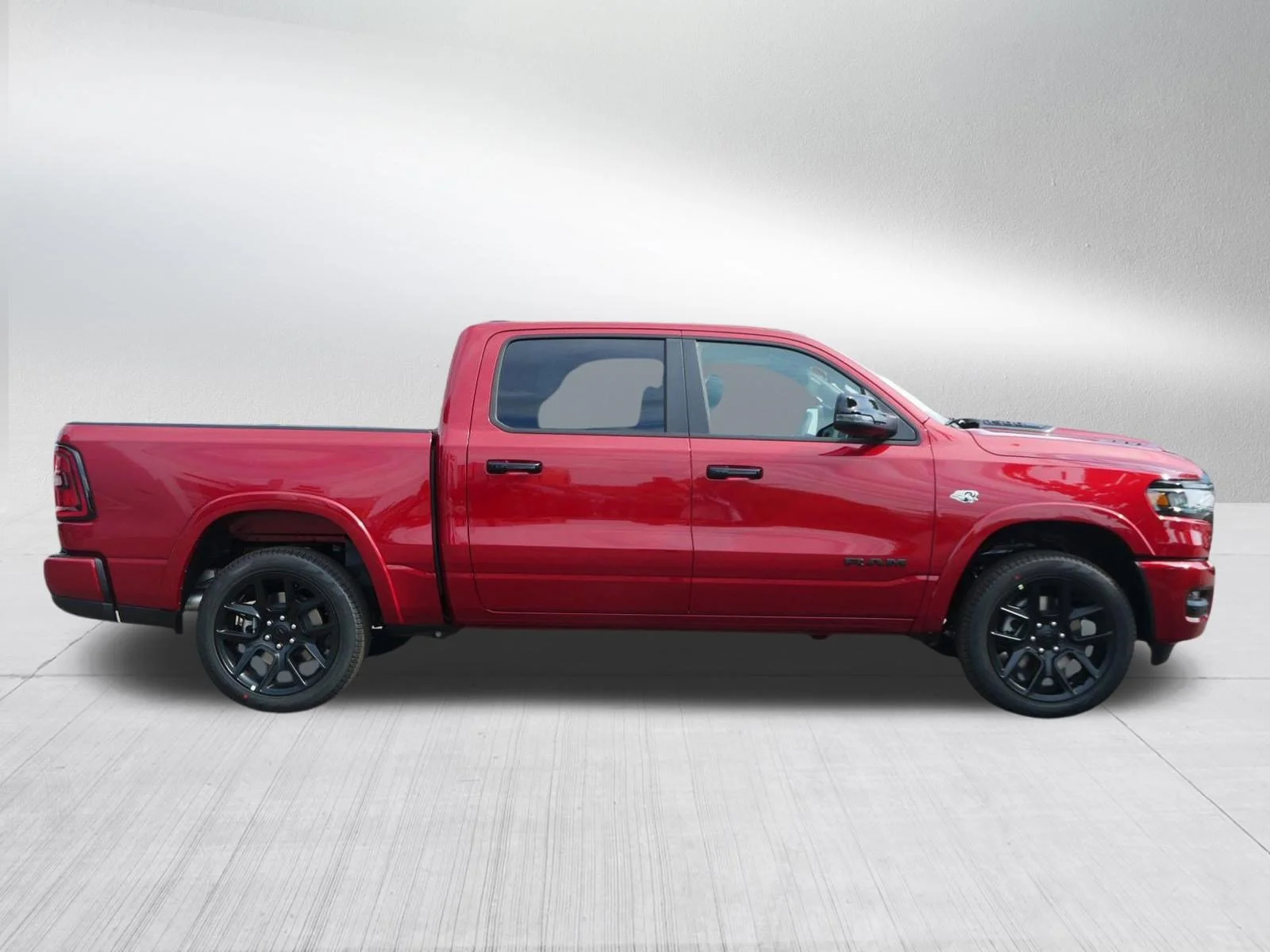 New 2026 Molten Red Pearl-Coat Exterior Paint RAM Laramie image 8