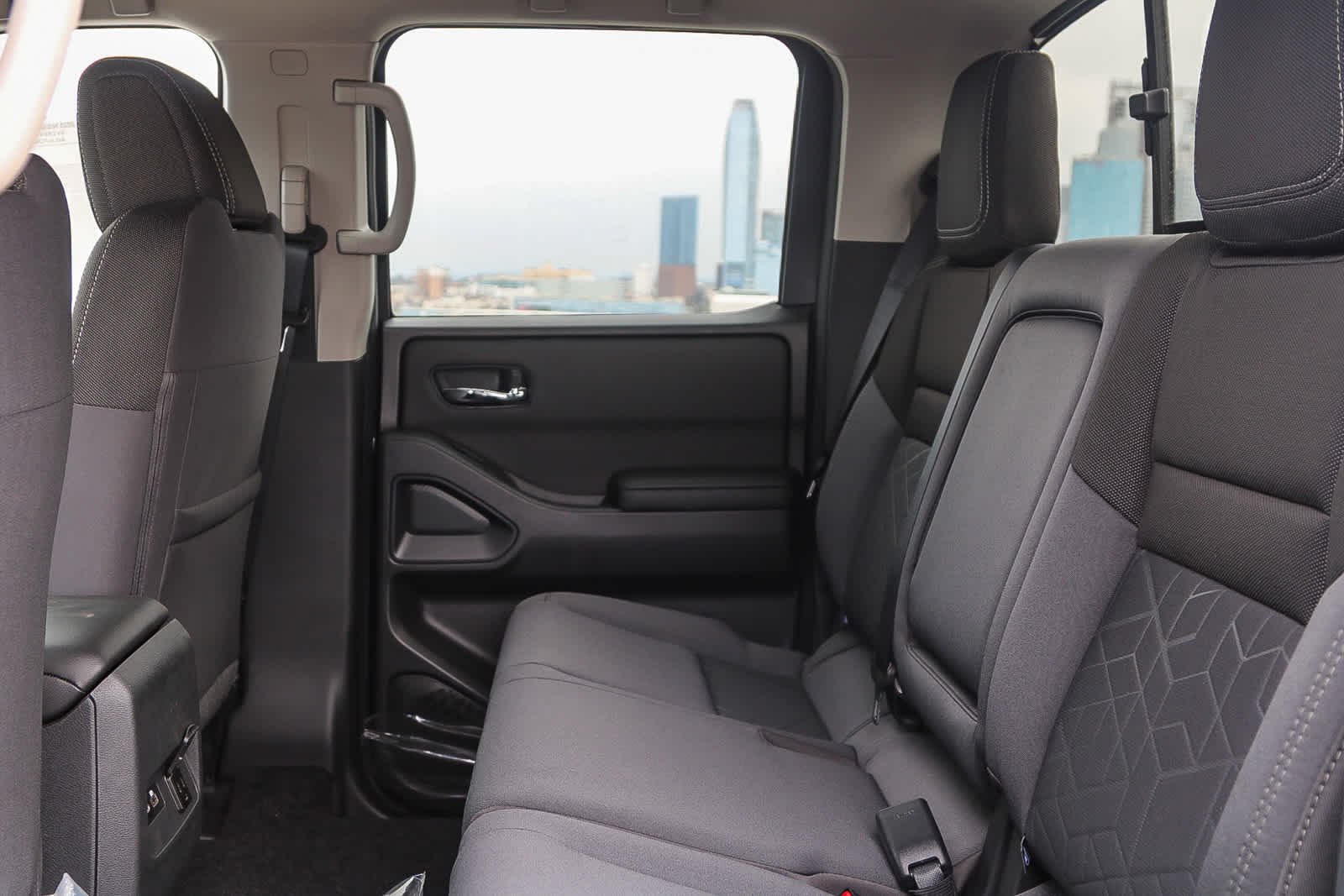 2025 Nissan Frontier SV - Photo 20