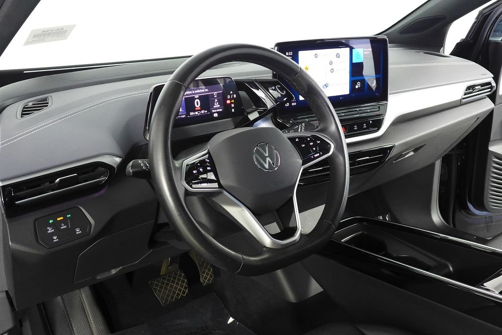 Certified Used 2023 Black Volkswagen Pro S image 31