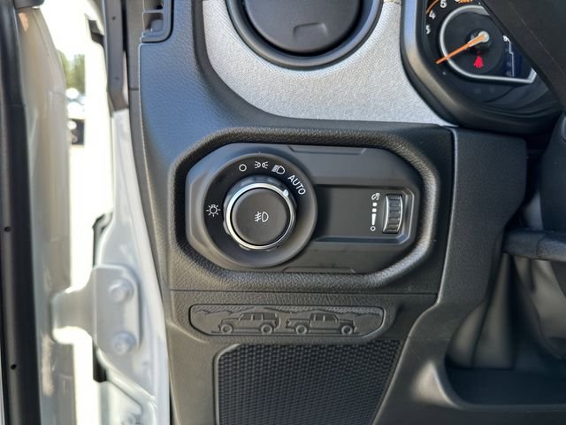 New 2026 White Jeep Sport S image 32