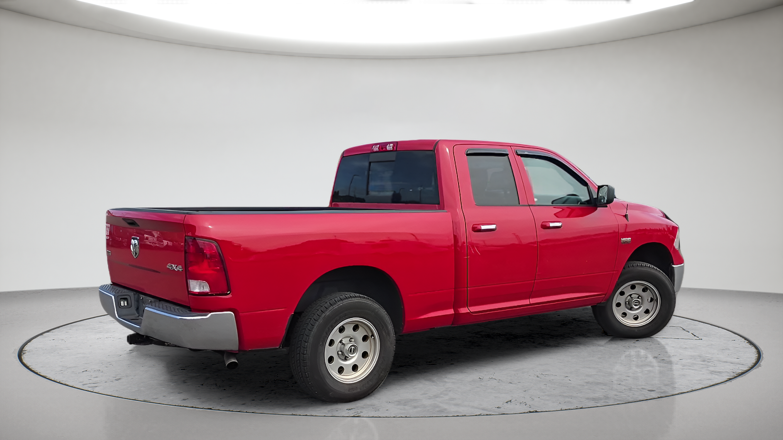 Used 2018 Flame Red Clearcoat Ram SLT image 6