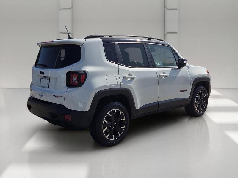 Certified Used 2023 Alpine White JEEP TRAILHAWK 4X4 image 5