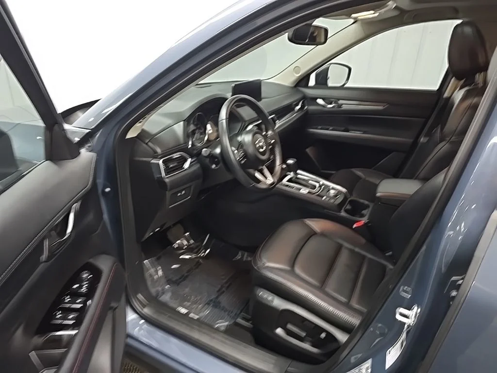 Used 2023 Polymetal Gray Mazda 2.5 S Carbon Edition image 32