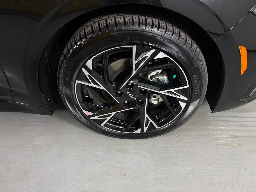 New 2026 Black Kia GT-Line image 10