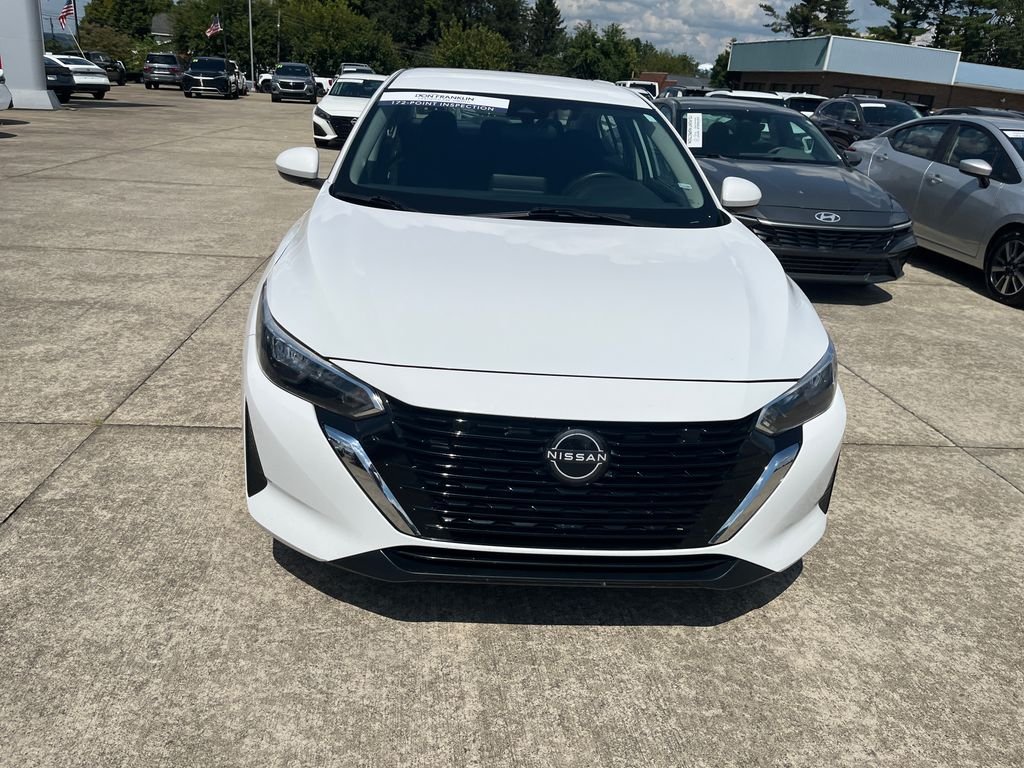 Used 2024 White Nissan SV image 8