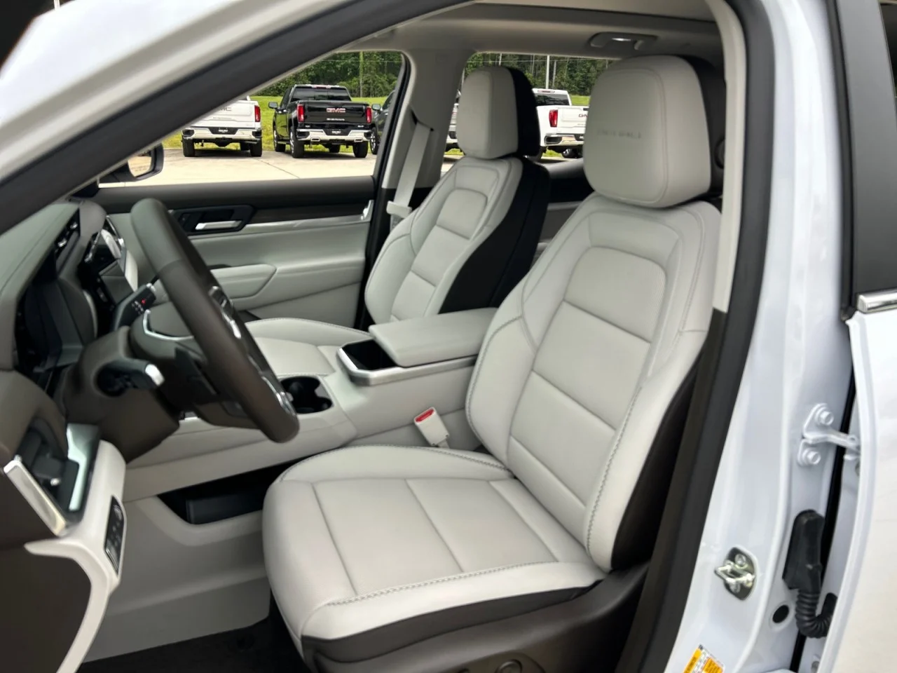 New 2026 Glacier White Tricoat GMC Denali image 15