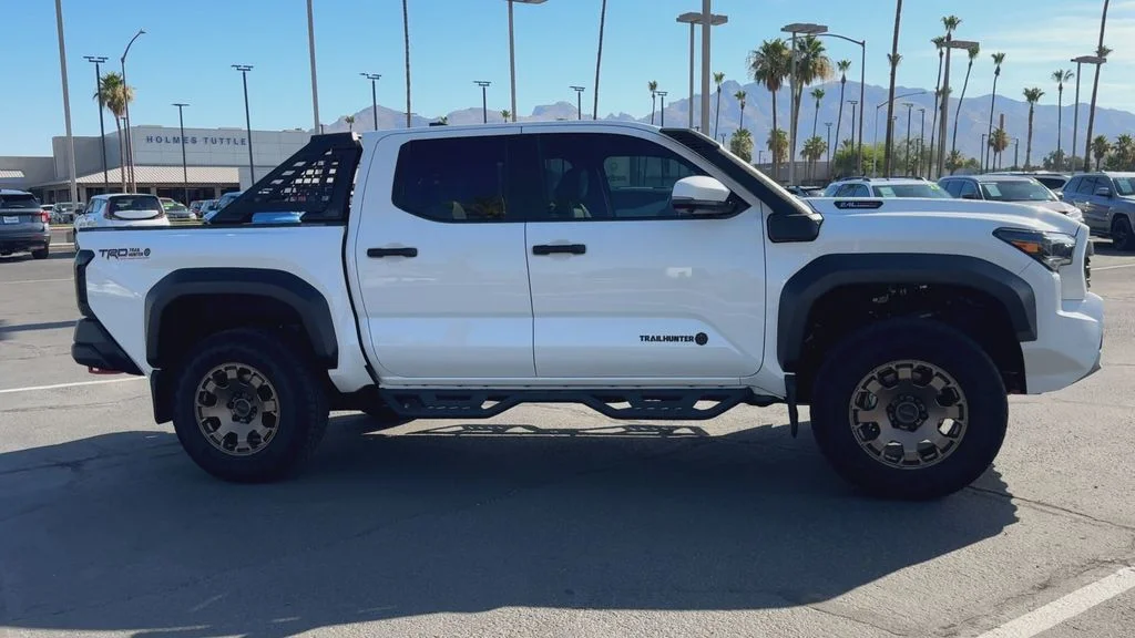 Used 2026 White Toyota Trailhunter image 3