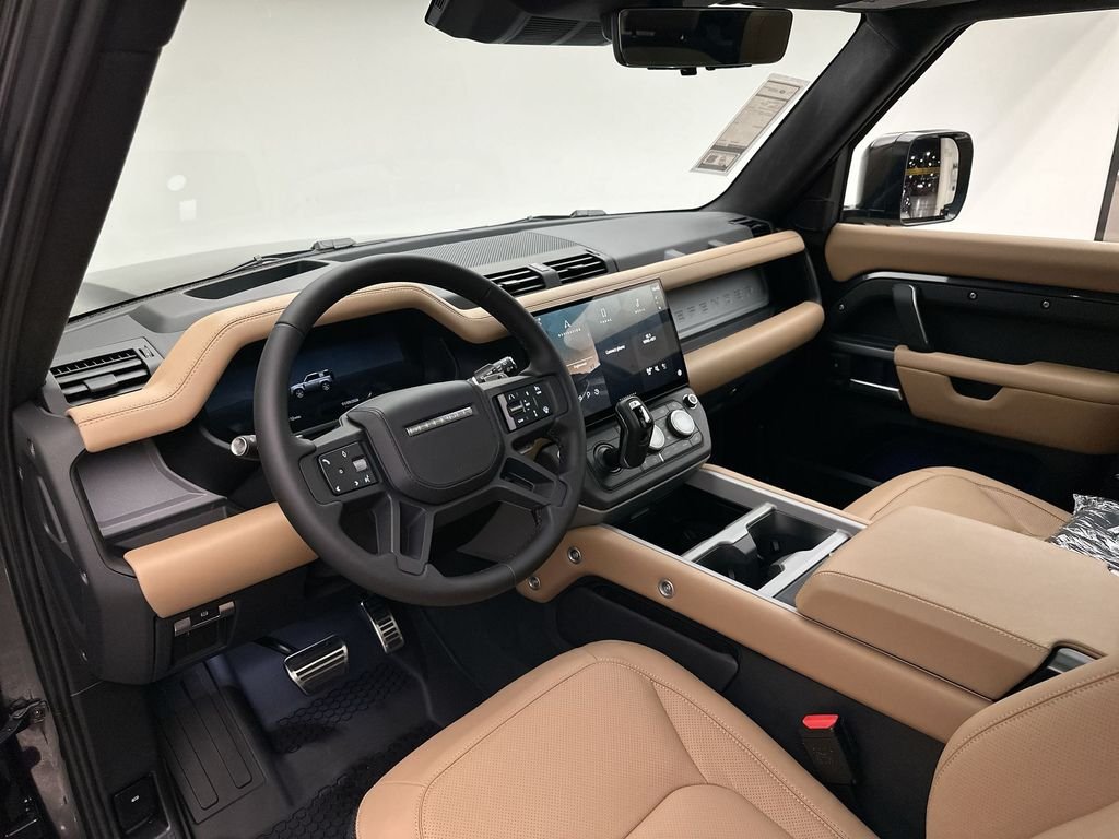 New 2026 Carpathian Grey Prem Met Land Rover V8 image 17