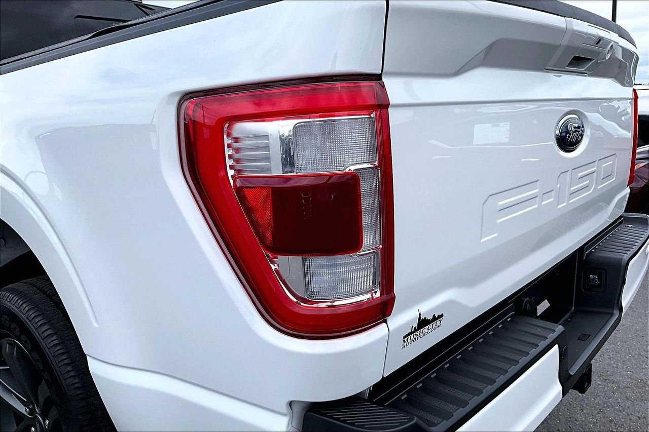 Used 2023 Oxford White Ford LARIAT image 26