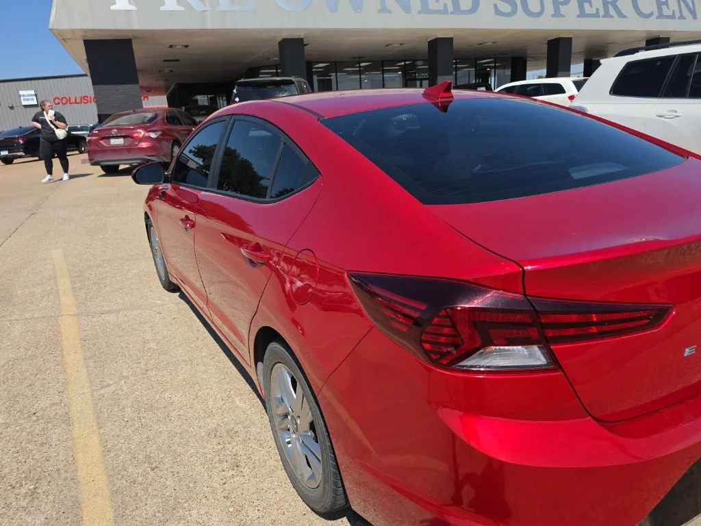 Used 2020 Red Hyundai SEL image 4