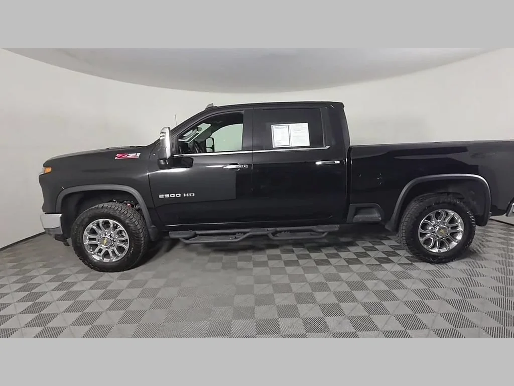 Used 2025 Black Chevrolet LTZ image 50