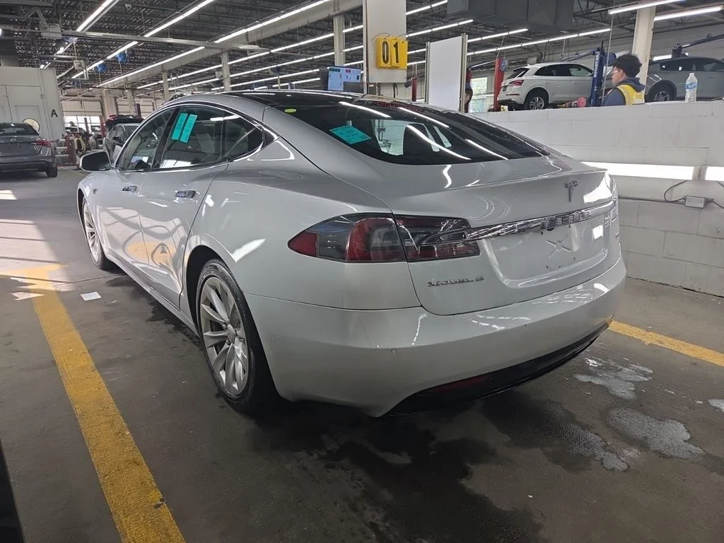 Used 2016 Tesla Model S 90D with VIN 5YJSA1E26GF144833 for sale in Akron, OH