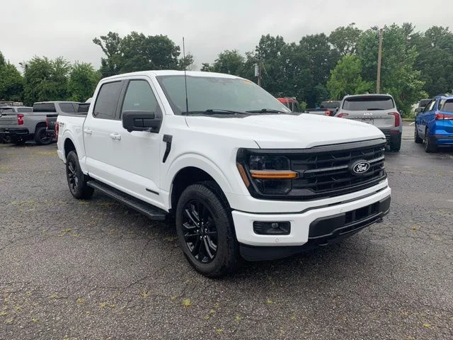 Certified Used 2025 White Ford XLT image 2