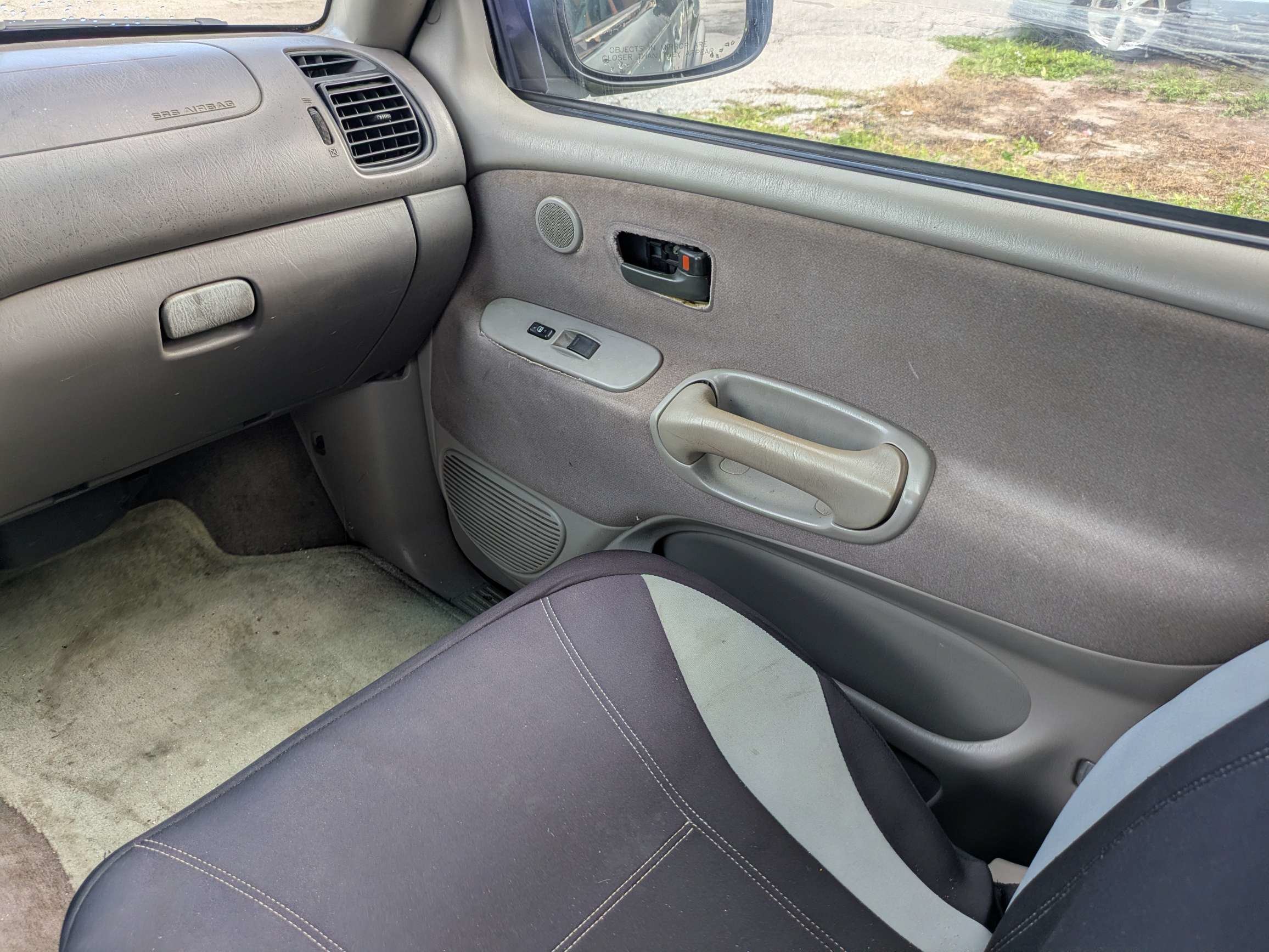 Used 2002  Toyota SR5 image 17