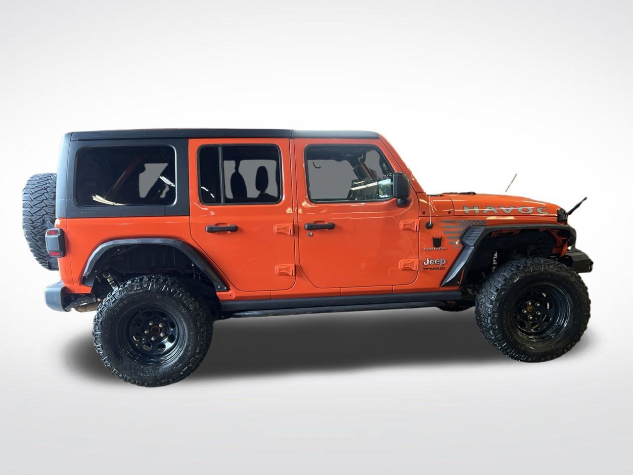 Used 2020 Orange Jeep Unlimited Sahara image 7