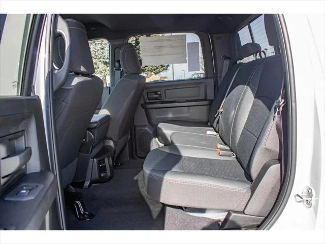 2026 RAM 3500 Tradesman - Photo 38