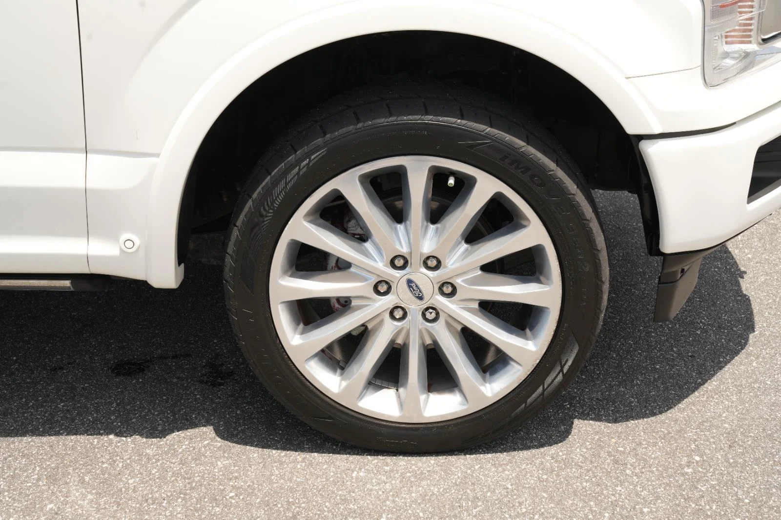 Used 2020 White Ford Limited image 39