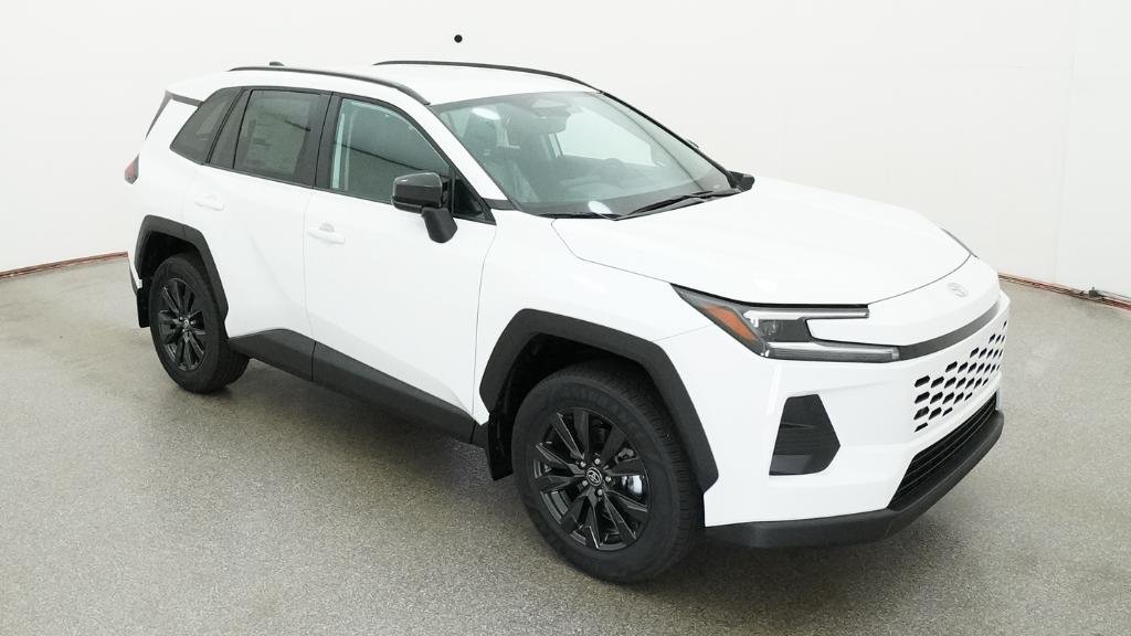New 2026 Ice Cap Toyota XLE Premium image 19