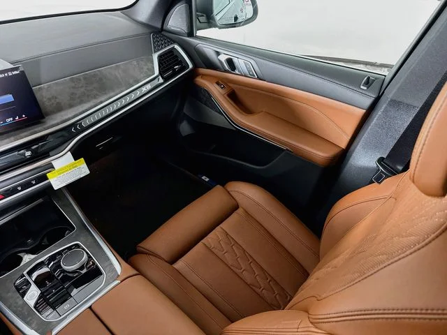 Used 2026 Blue BMW xDrive40i image 25