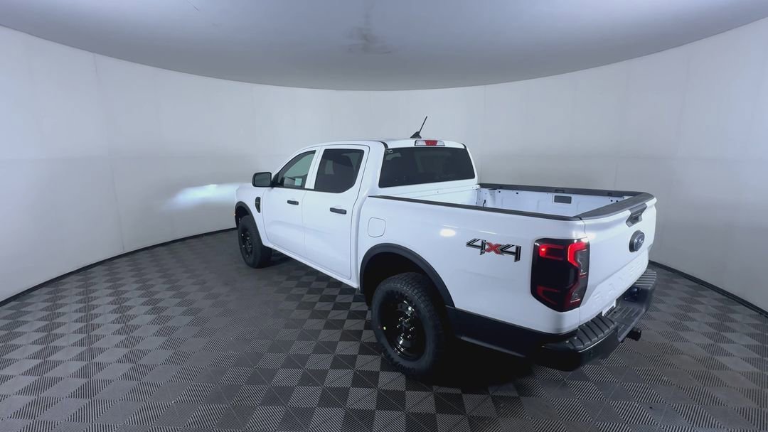 New 2026 Oxford White Ford XL image 7