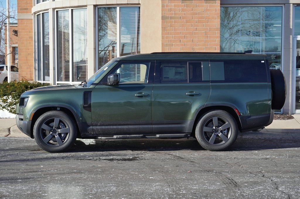 2026 LAND ROVER DEFENDER - Image 1