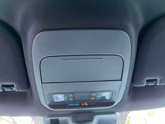 Certified Used 2023 Oxford White Ford XLT image 35