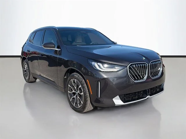 New 2026 Dark Graphite Metallic BMW 30 xDrive image 2