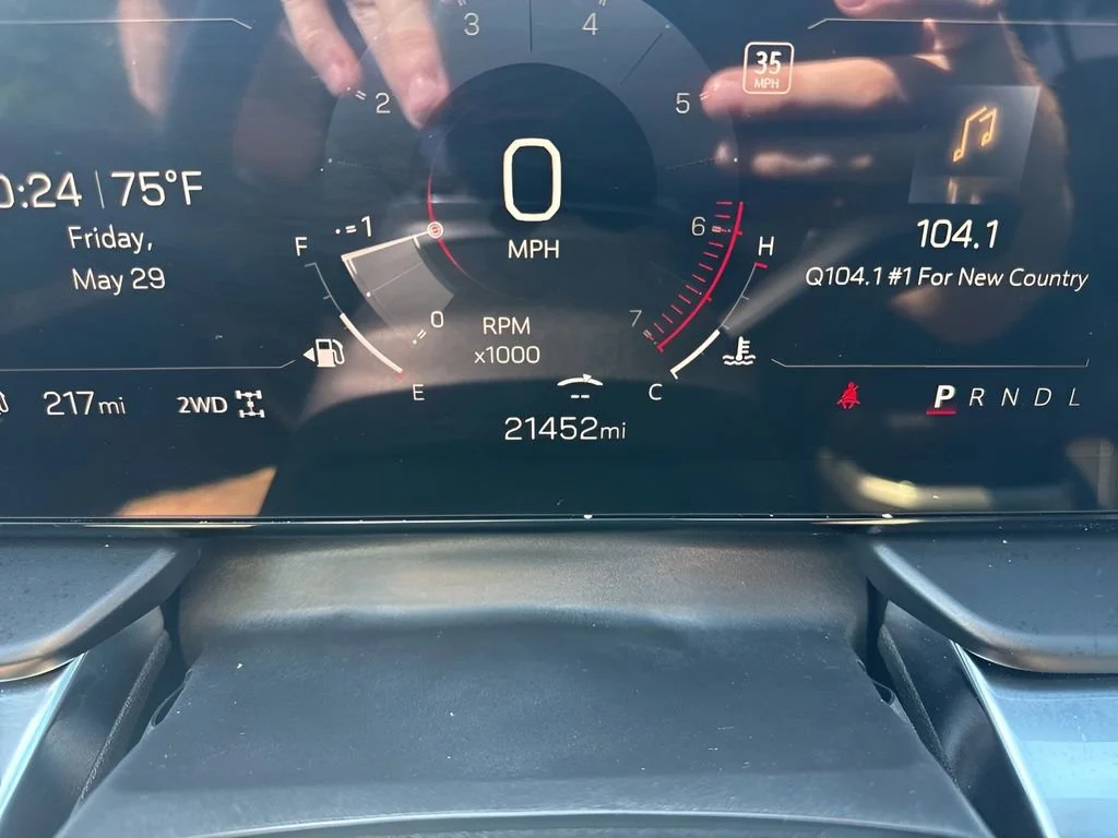 Used 2026 Summit White GMC Elevation image 25