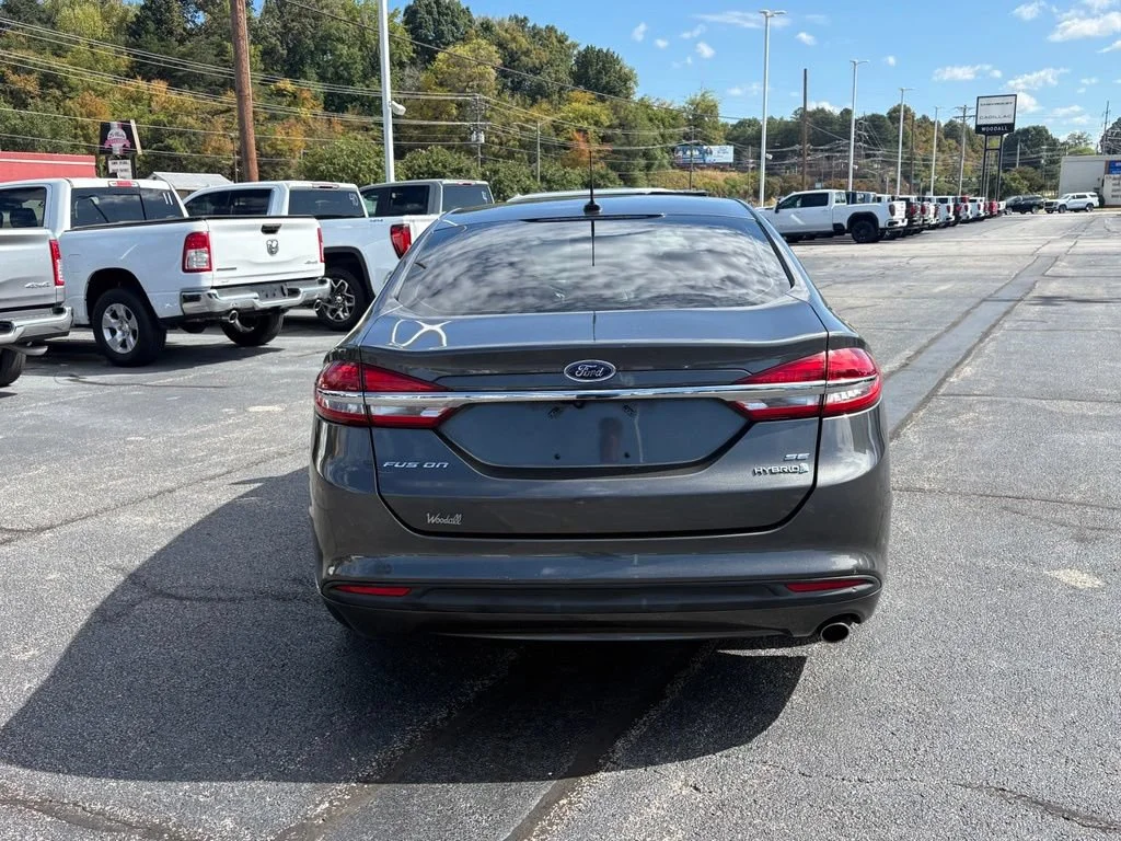 Used 2017  Ford Hybrid SE image 6
