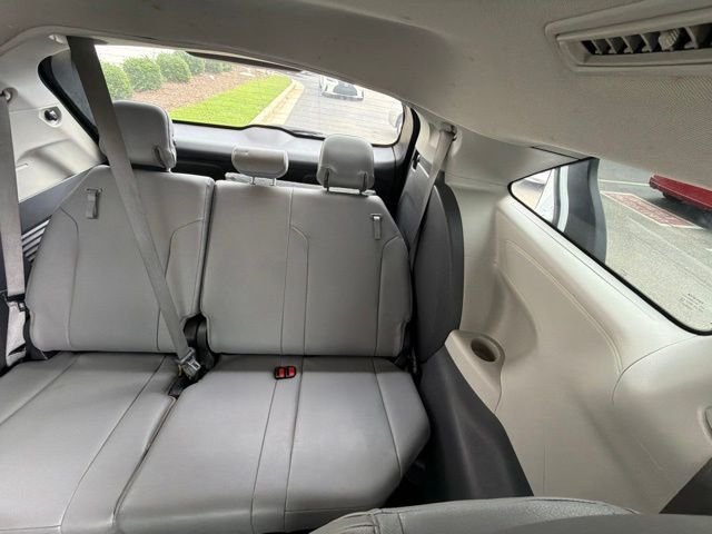 Used 2021 White Toyota XLE image 19
