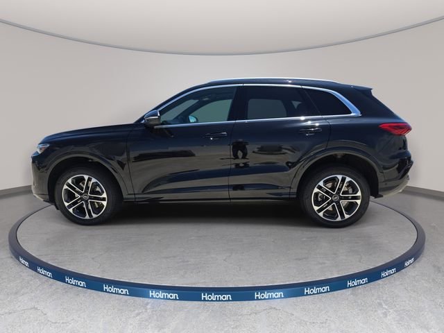 Used 2025 Black Audi 2.0T Premium image 9