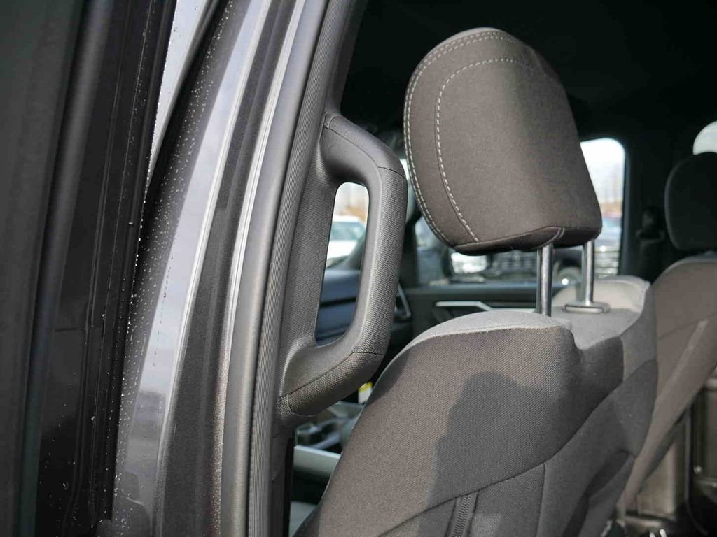 New 2026 Granite Crystal Metallic Clearcoat RAM BIG HORN image 21