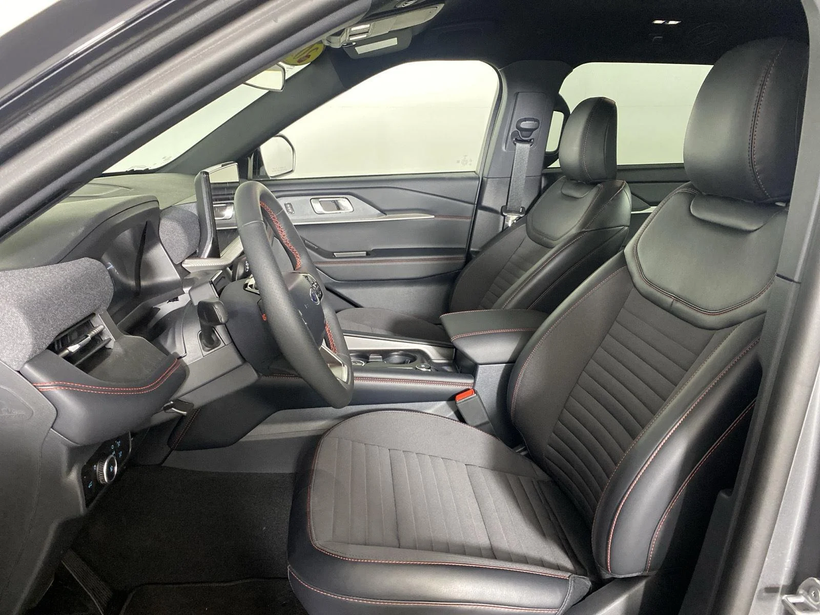 Used 2026 Carbonized Gray Ford  image 10