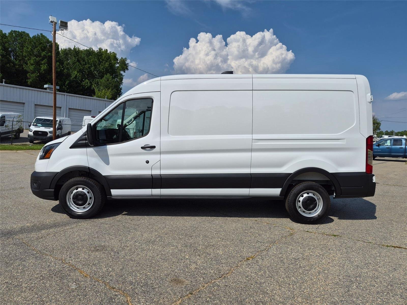 New 2026 Oxford White Ford Cargo Van image 8