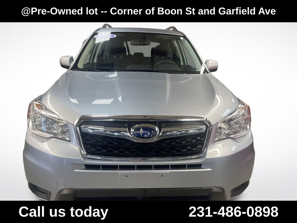 Used 2014 Silver Subaru 2.5i Premium image 13