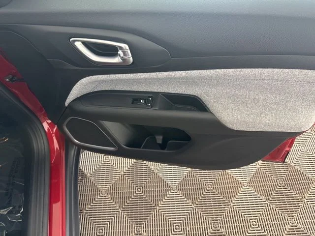 Used 2025 Red Jeep Latitude image 23
