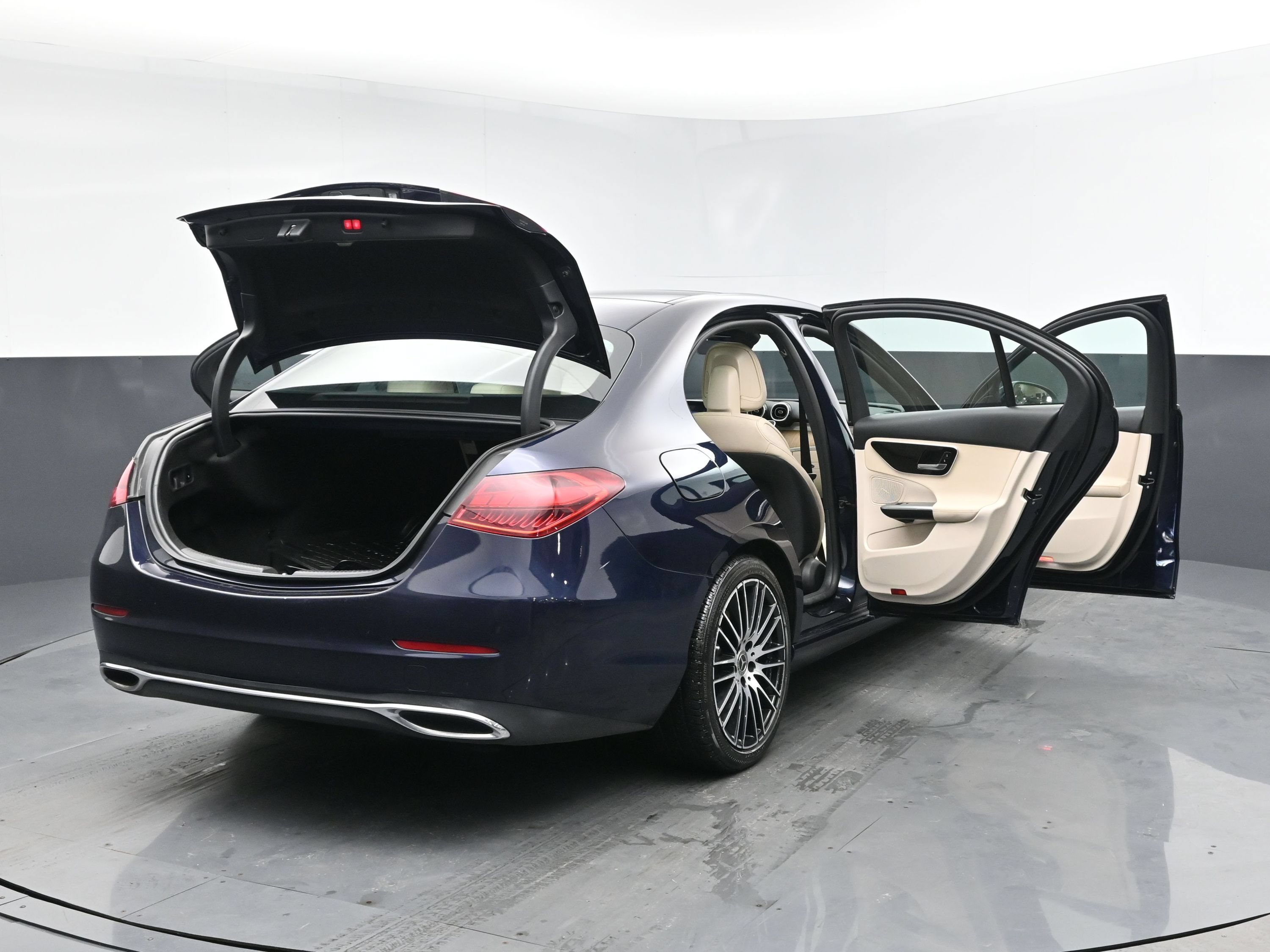 2022 Mercedes-Benz C-Class Sedan C 300 - Photo 29