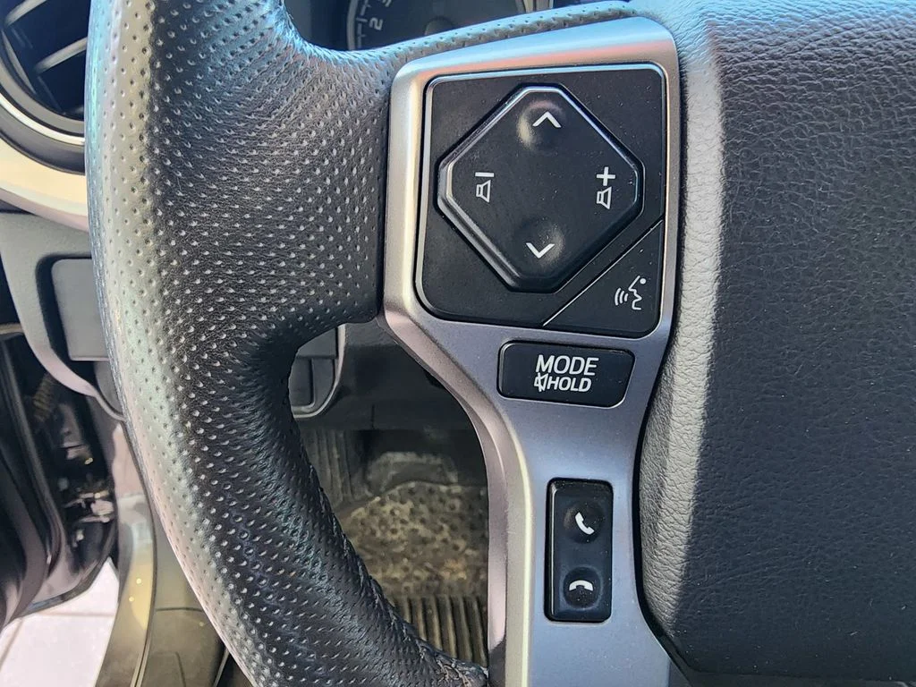 2021 Toyota Tacoma SR5 - Photo 19