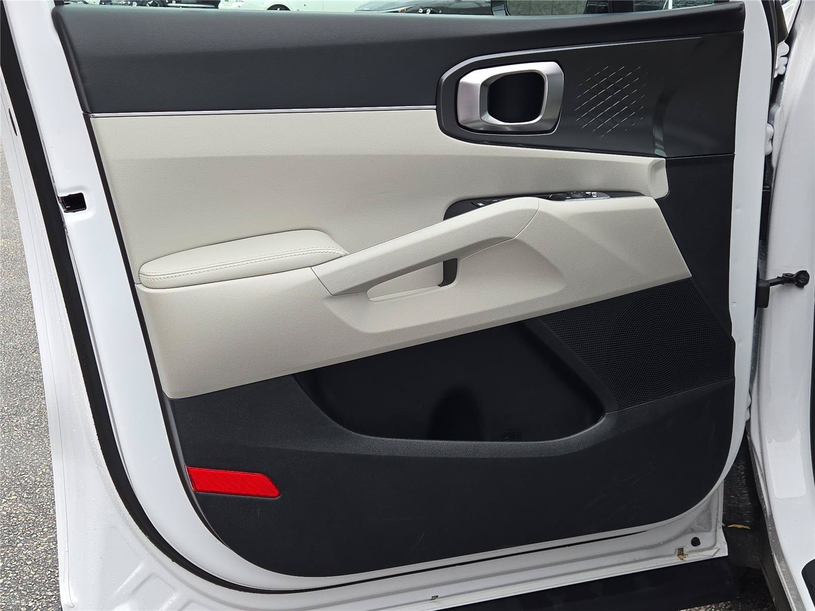 Certified Used 2025 Glacial White Pearl Kia S image 21