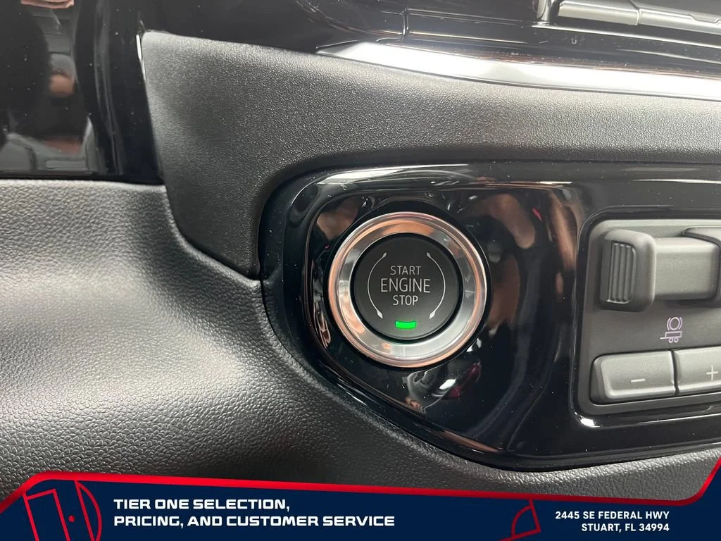 New 2026 Summit White GMC SLE image 28